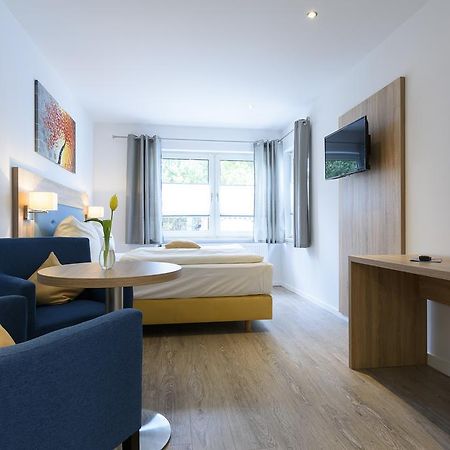 Hotel Boddenhus Garni ツィングシュト エクステリア 写真