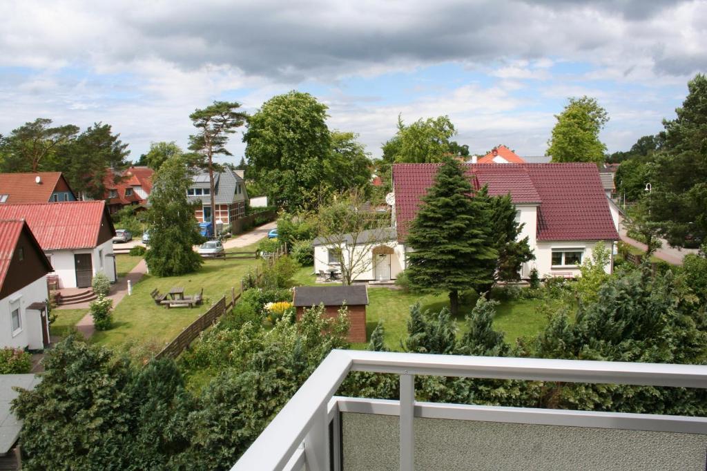 Hotel Boddenhus Garni ツィングシュト エクステリア 写真